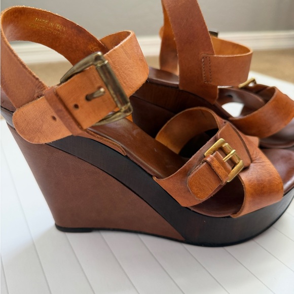 Aldo Tan Wedge Sandals - Picture 7 of 7